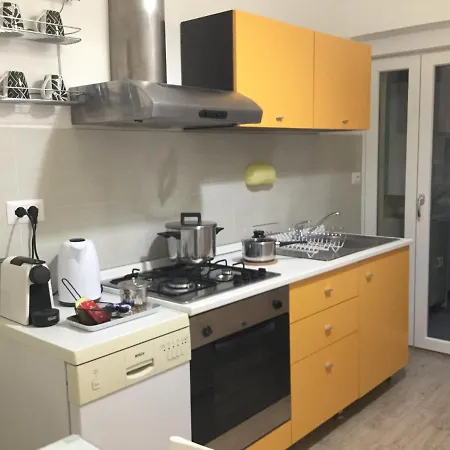 Casa Vittoria - A Pochi Passi Da Porta Romana Lejlighed